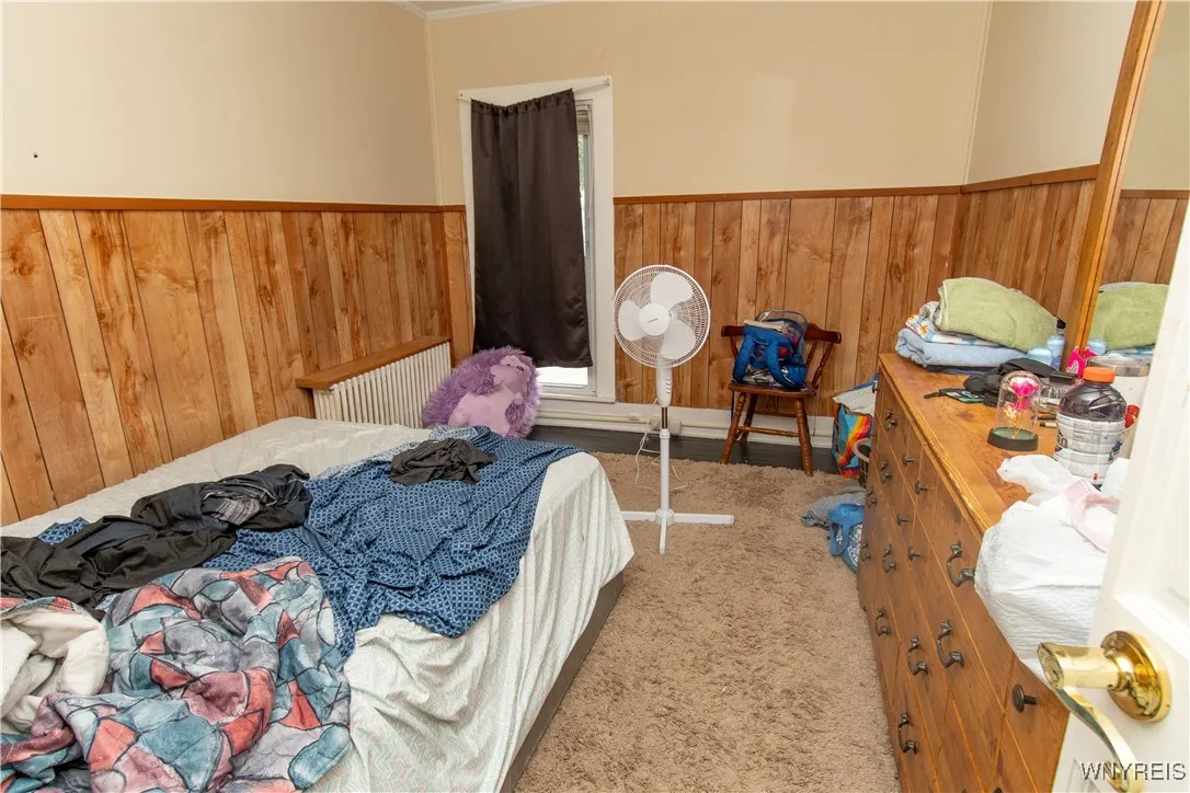 upstairs bedroom 1