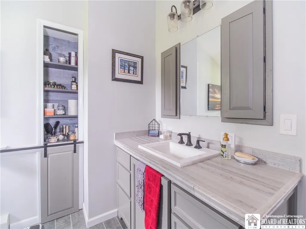8800 Harmon Hill Road, Pomfret, New York 14063, Pomfret, New York 14063, 2 Bedrooms Bedrooms, 6 Rooms Rooms,1 BathroomBathrooms,Residential,For Sale,8800 Harmon Hill Road, Pomfret, New York 14063,R1621501