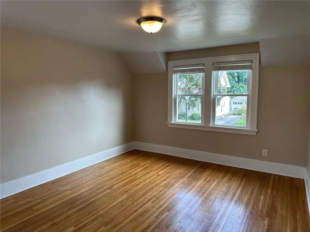 44 Parkwood Road, Rochester, New York 14615, Rochester, New York 14615, 3 Bedrooms Bedrooms, 6 Rooms Rooms,2 BathroomsBathrooms,Residential Lease,For Rent,44 Parkwood Road, Rochester, New York 14615,R1620955