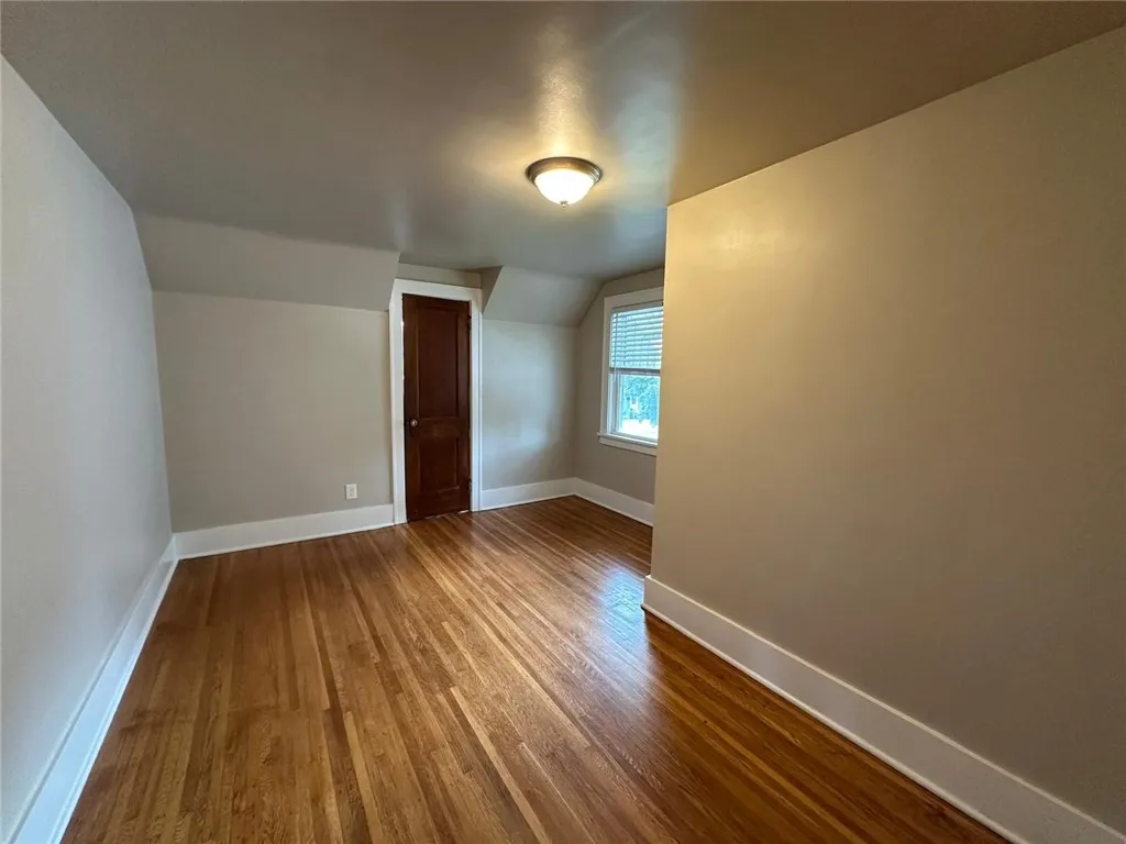 44 Parkwood Road, Rochester, New York 14615, Rochester, New York 14615, 3 Bedrooms Bedrooms, 6 Rooms Rooms,2 BathroomsBathrooms,Residential Lease,For Rent,44 Parkwood Road, Rochester, New York 14615,R1620955