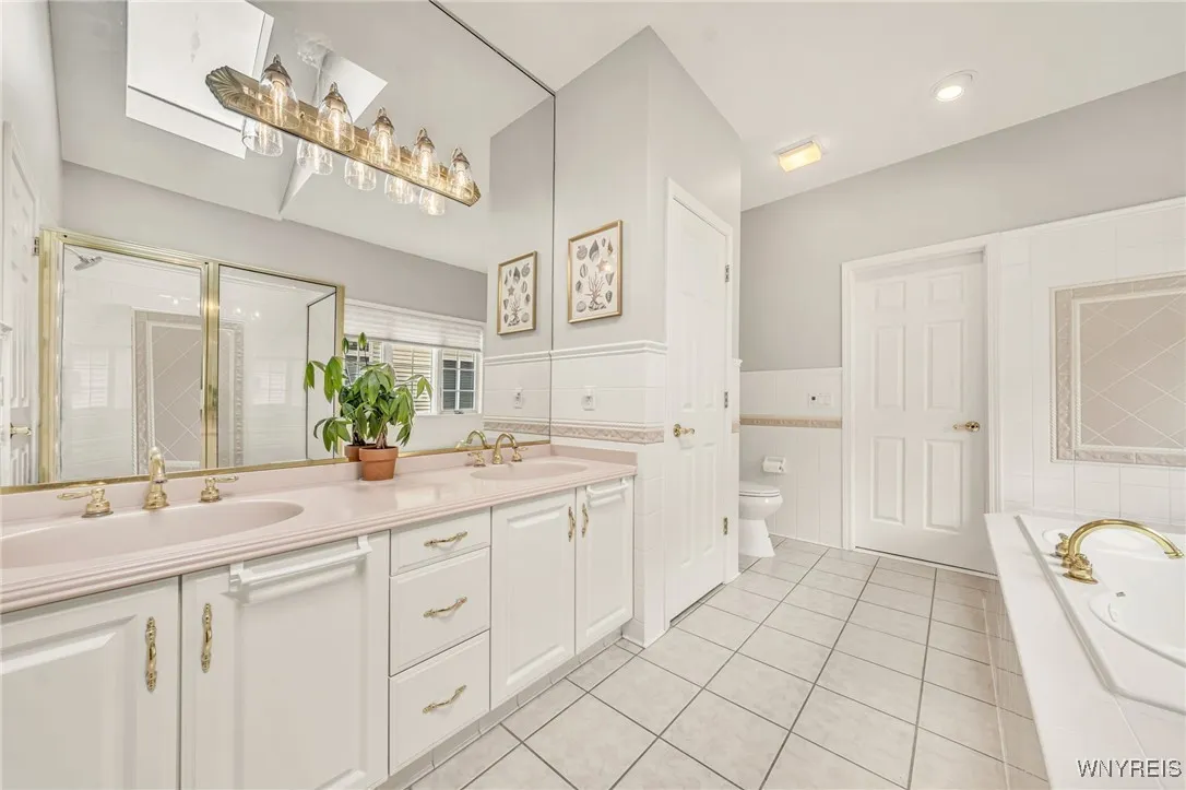primary bath - 1st floor