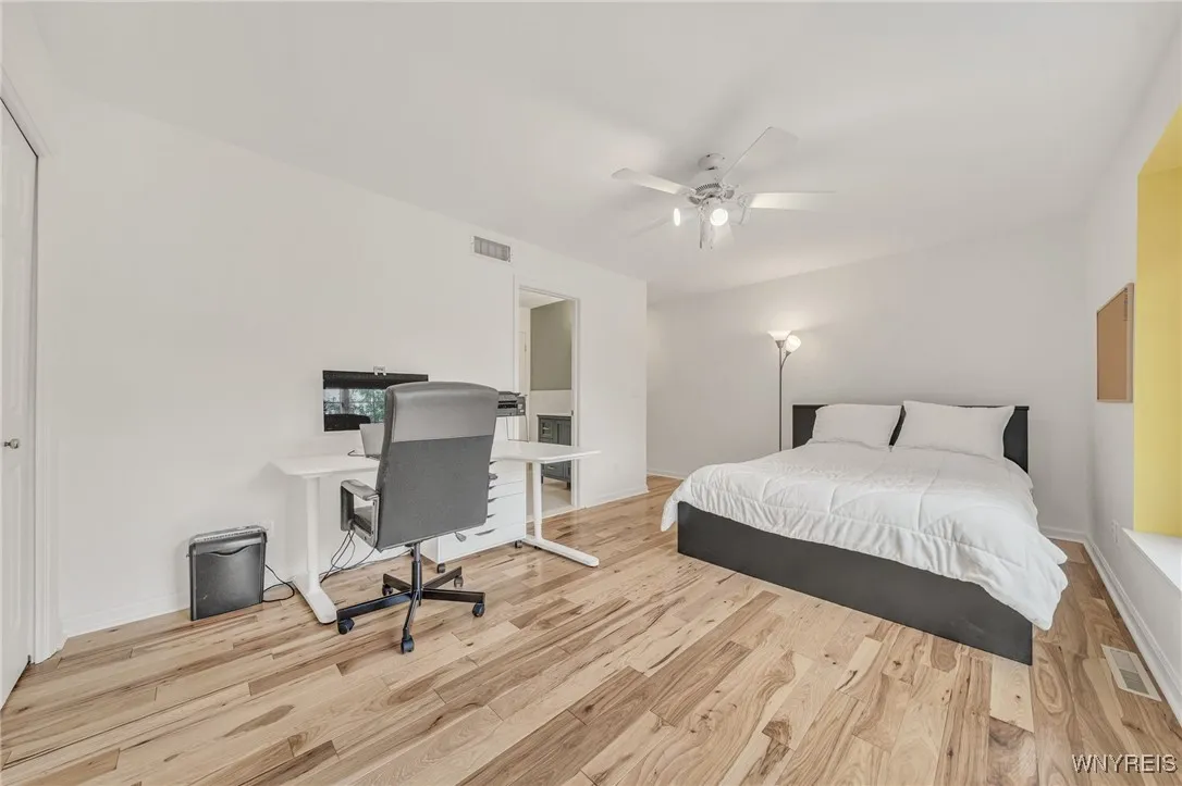 bed2 - 2nd floor