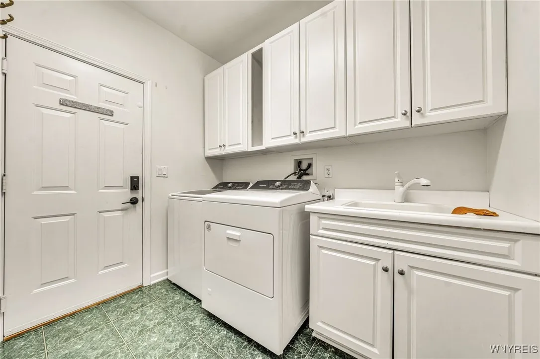 laundry - 1st floor