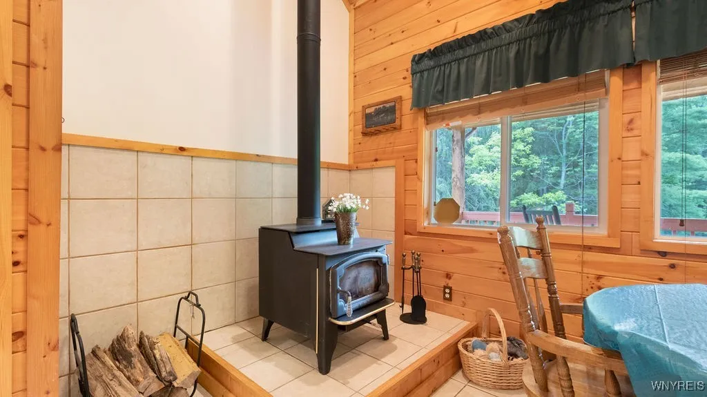 8911 Hoyett Road, Clarksville, New York 14727, Clarksville, New York 14727, 3 Bedrooms Bedrooms, 6 Rooms Rooms,1 BathroomBathrooms,Residential,For Sale,8911 Hoyett Road, Clarksville, New York 14727,B1621714