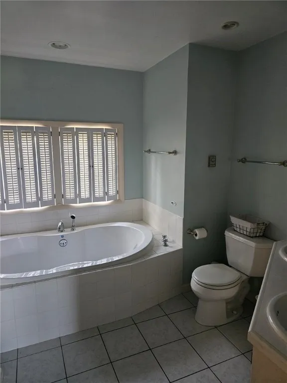 master bath 1, soaking tub, large vanity, shower
