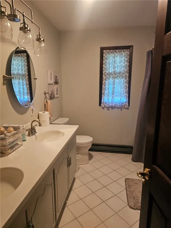 Main Bath 3