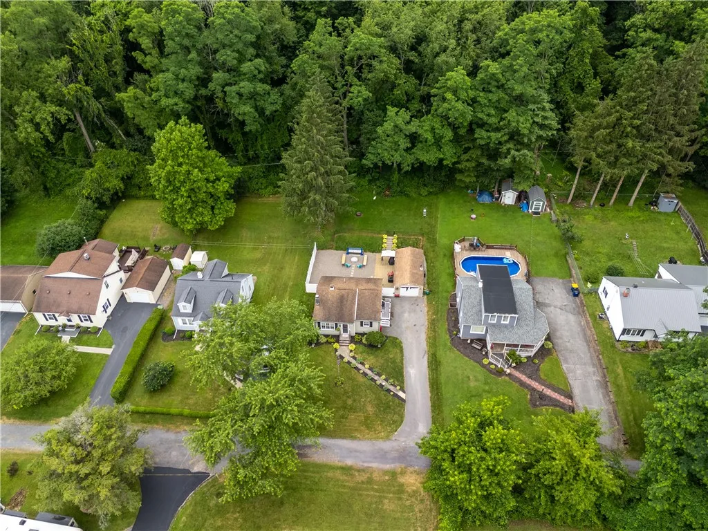 5879 Bonnie Lynn, Fleming, New York 13021, Fleming, New York 13021, 2 Bedrooms Bedrooms, 4 Rooms Rooms,2 BathroomsBathrooms,Residential,For Sale,5879 Bonnie Lynn, Fleming, New York 13021,R1620194