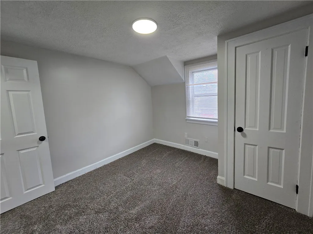2381 Culver Road, Irondequoit, New York 14609, Irondequoit, New York 14609, 3 Bedrooms Bedrooms, 6 Rooms Rooms,2 BathroomsBathrooms,Residential,For Sale,2381 Culver Road, Irondequoit, New York 14609,R1621656