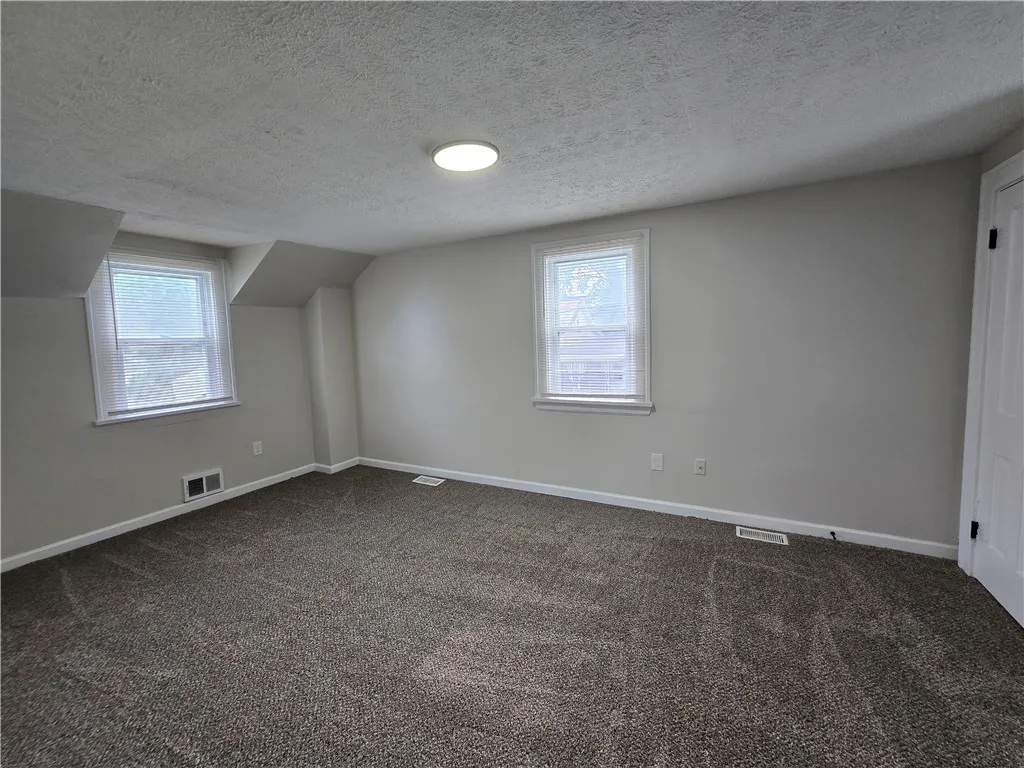 2381 Culver Road, Irondequoit, New York 14609, Irondequoit, New York 14609, 3 Bedrooms Bedrooms, 6 Rooms Rooms,2 BathroomsBathrooms,Residential,For Sale,2381 Culver Road, Irondequoit, New York 14609,R1621656