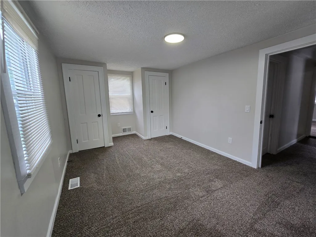 2381 Culver Road, Irondequoit, New York 14609, Irondequoit, New York 14609, 3 Bedrooms Bedrooms, 6 Rooms Rooms,2 BathroomsBathrooms,Residential,For Sale,2381 Culver Road, Irondequoit, New York 14609,R1621656