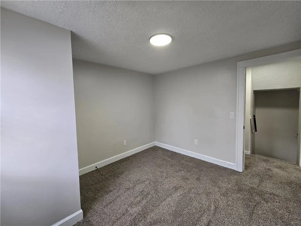 2381 Culver Road, Irondequoit, New York 14609, Irondequoit, New York 14609, 3 Bedrooms Bedrooms, 6 Rooms Rooms,2 BathroomsBathrooms,Residential,For Sale,2381 Culver Road, Irondequoit, New York 14609,R1621656