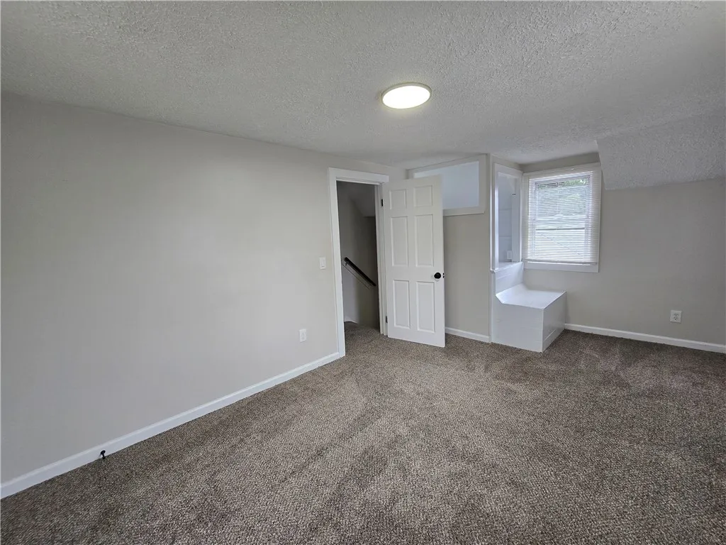 2381 Culver Road, Irondequoit, New York 14609, Irondequoit, New York 14609, 3 Bedrooms Bedrooms, 6 Rooms Rooms,2 BathroomsBathrooms,Residential,For Sale,2381 Culver Road, Irondequoit, New York 14609,R1621656
