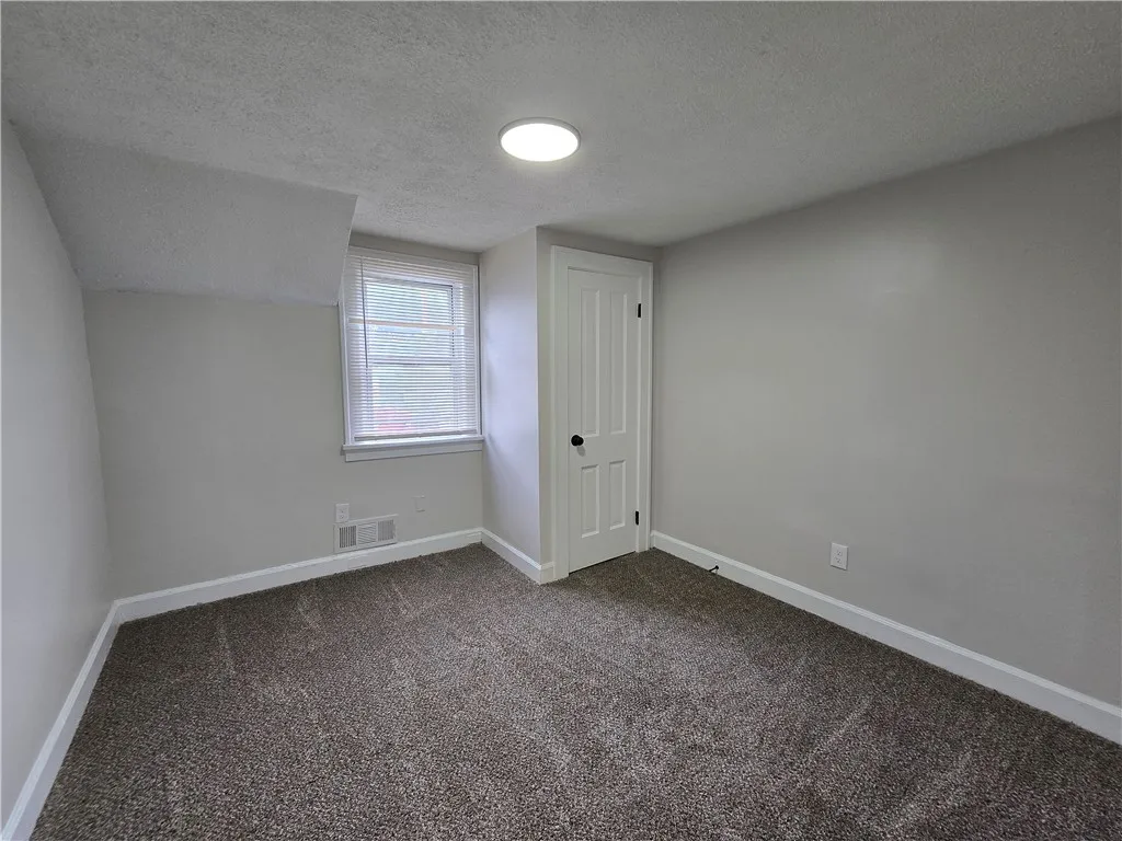 2381 Culver Road, Irondequoit, New York 14609, Irondequoit, New York 14609, 3 Bedrooms Bedrooms, 6 Rooms Rooms,2 BathroomsBathrooms,Residential,For Sale,2381 Culver Road, Irondequoit, New York 14609,R1621656