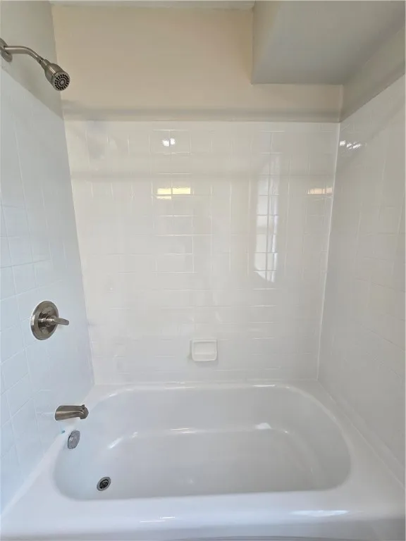2381 Culver Road, Irondequoit, New York 14609, Irondequoit, New York 14609, 3 Bedrooms Bedrooms, 6 Rooms Rooms,2 BathroomsBathrooms,Residential,For Sale,2381 Culver Road, Irondequoit, New York 14609,R1621656