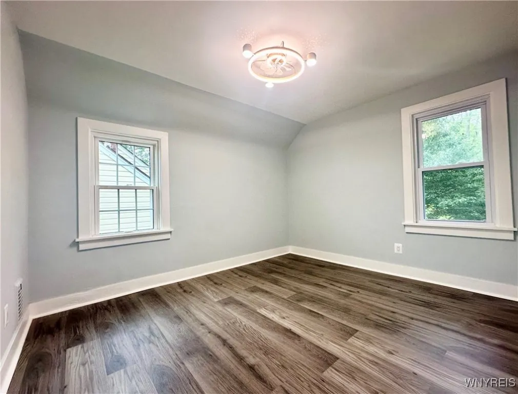 1433 Eggert Road, Amherst, New York 14226, Amherst, New York 14226, 3 Bedrooms Bedrooms, 6 Rooms Rooms,2 BathroomsBathrooms,Residential,For Sale,1433 Eggert Road, Amherst, New York 14226,B1621748