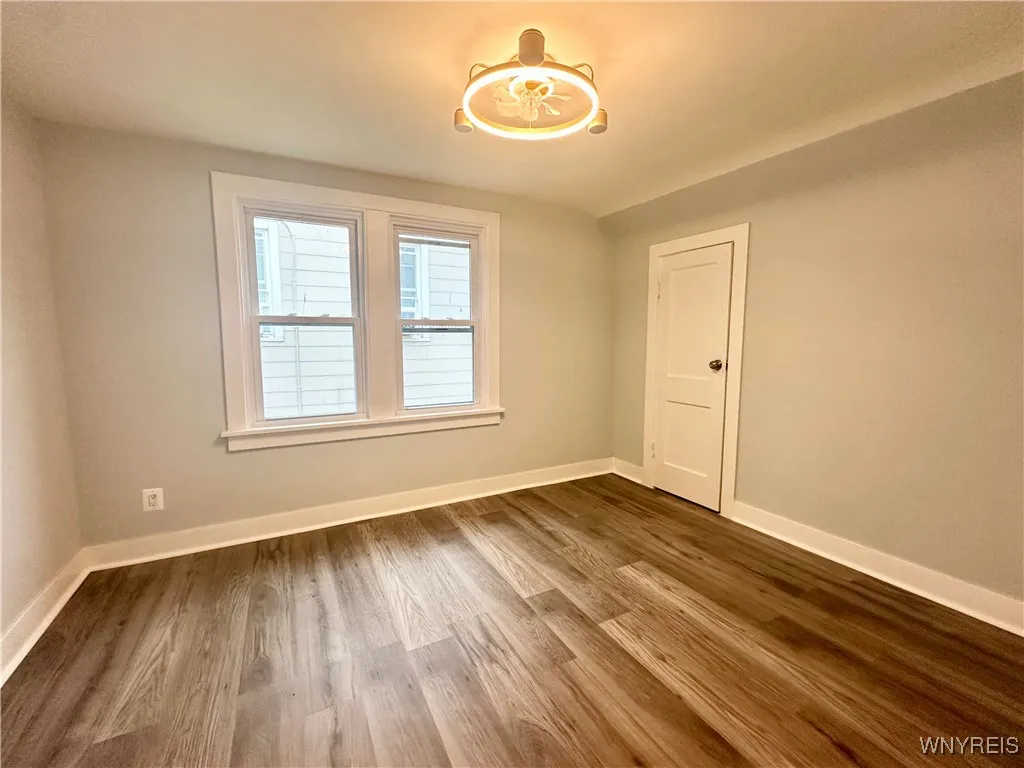 1433 Eggert Road, Amherst, New York 14226, Amherst, New York 14226, 3 Bedrooms Bedrooms, 6 Rooms Rooms,2 BathroomsBathrooms,Residential,For Sale,1433 Eggert Road, Amherst, New York 14226,B1621748