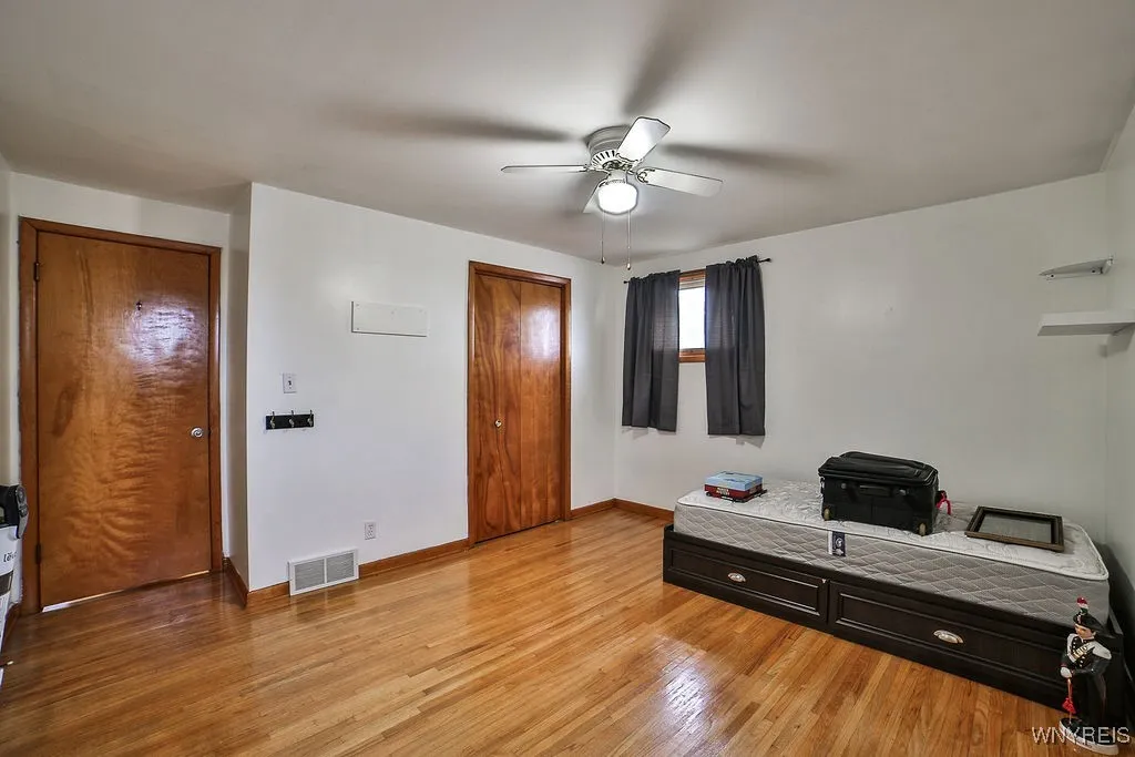 232 Joseph Drive, Tonawanda, New York 14150, Tonawanda, New York 14150, 5 Bedrooms Bedrooms, ,2 BathroomsBathrooms,Residential,For Sale,232 Joseph Drive, Tonawanda, New York 14150,B1621434