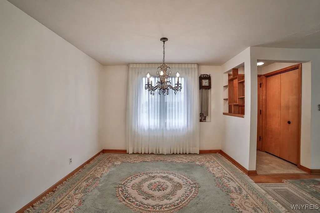 232 Joseph Drive, Tonawanda, New York 14150, Tonawanda, New York 14150, 5 Bedrooms Bedrooms, ,2 BathroomsBathrooms,Residential,For Sale,232 Joseph Drive, Tonawanda, New York 14150,B1621434