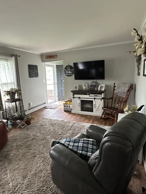 402 East Water Street, Smethport Boro, Pennsylvani, Smethport Boro, Pennsylvania 16749, 3 Bedrooms Bedrooms, 12 Rooms Rooms,2 BathroomsBathrooms,Residential,For Sale,402 East Water Street, Smethport Boro, Pennsylvani,R1621441
