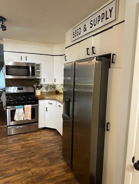 402 East Water Street, Smethport Boro, Pennsylvani, Smethport Boro, Pennsylvania 16749, 3 Bedrooms Bedrooms, 6 Rooms Rooms,2 BathroomsBathrooms,Residential,For Sale,402 East Water Street, Smethport Boro, Pennsylvani,0,R1621441