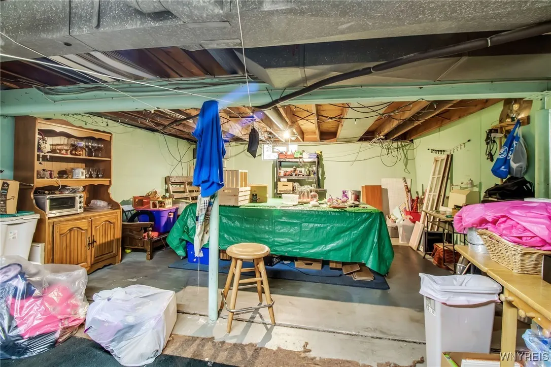 3491 Harlem Road, Cheektowaga, New York 14225, Cheektowaga, New York 14225, 3 Bedrooms Bedrooms, 5 Rooms Rooms,1 BathroomBathrooms,Residential,For Sale,3491 Harlem Road, Cheektowaga, New York 14225,B1619644