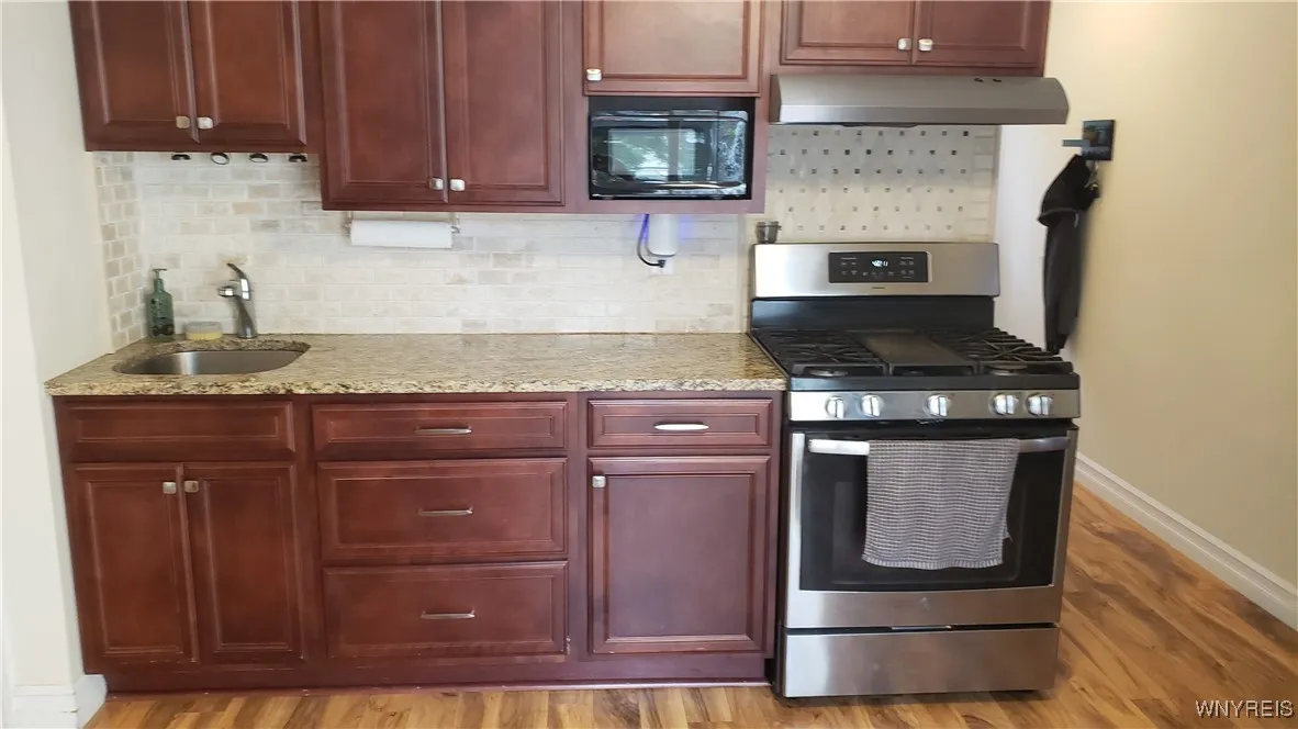 3504 Calvano Drive, Grand Island, New York 14072, Grand Island, New York 14072, 5 Bedrooms Bedrooms, 10 Rooms Rooms,3 BathroomsBathrooms,Residential,For Sale,3504 Calvano Drive, Grand Island, New York 14072,B1621279