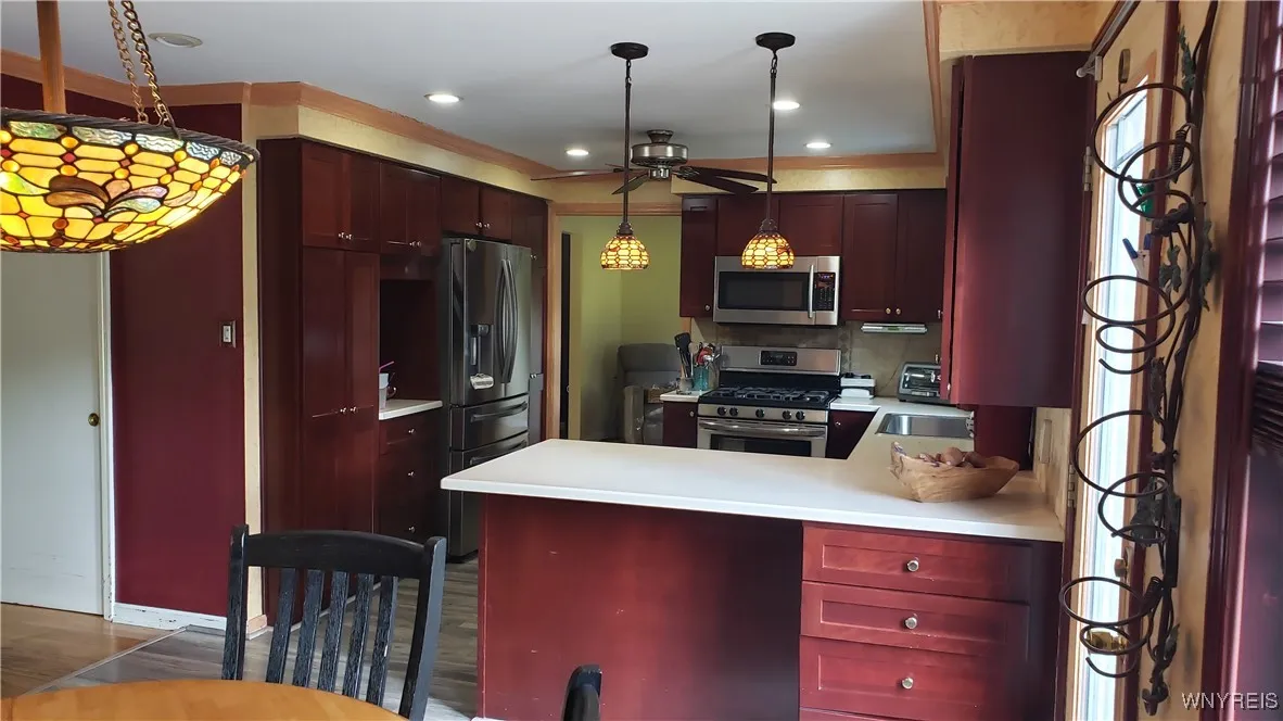 3504 Calvano Drive, Grand Island, New York 14072, Grand Island, New York 14072, 5 Bedrooms Bedrooms, 10 Rooms Rooms,3 BathroomsBathrooms,Residential,For Sale,3504 Calvano Drive, Grand Island, New York 14072,B1621279