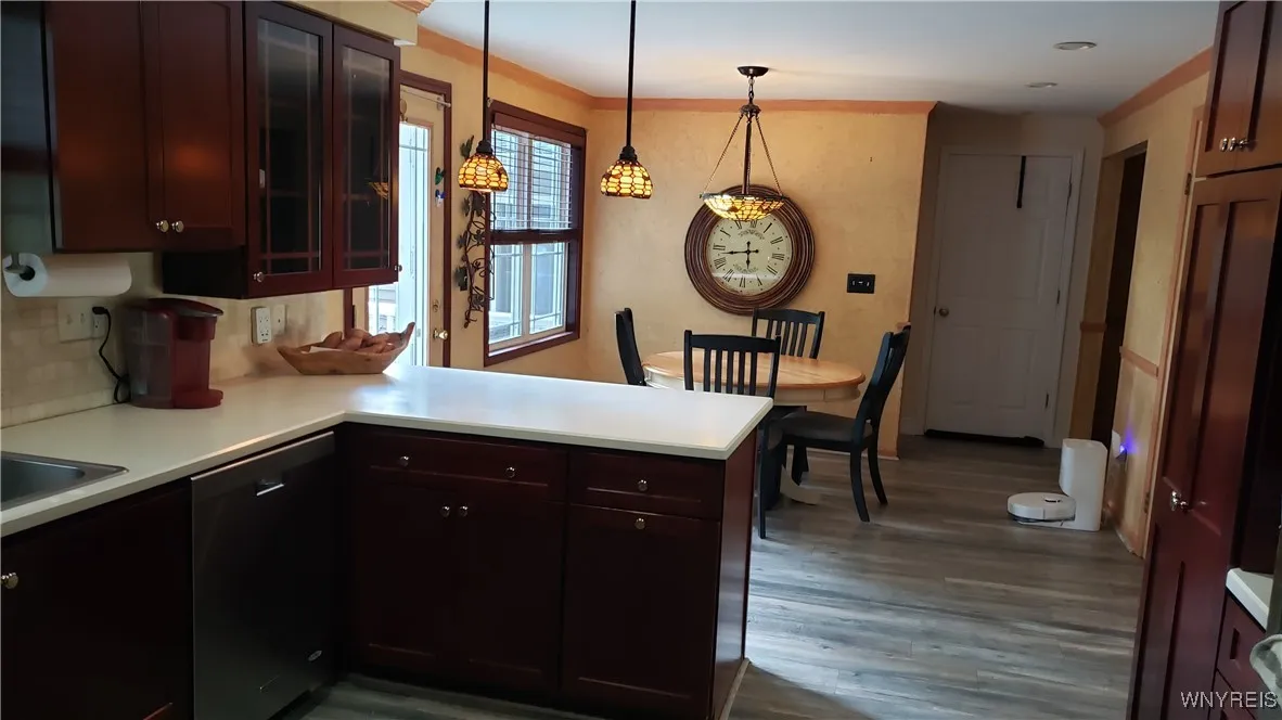 3504 Calvano Drive, Grand Island, New York 14072, Grand Island, New York 14072, 5 Bedrooms Bedrooms, 10 Rooms Rooms,3 BathroomsBathrooms,Residential,For Sale,3504 Calvano Drive, Grand Island, New York 14072,B1621279