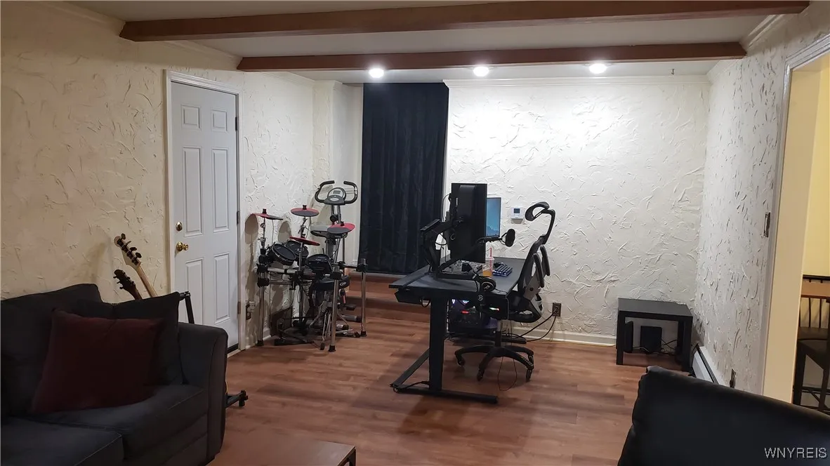 3504 Calvano Drive, Grand Island, New York 14072, Grand Island, New York 14072, 5 Bedrooms Bedrooms, 10 Rooms Rooms,3 BathroomsBathrooms,Residential,For Sale,3504 Calvano Drive, Grand Island, New York 14072,B1621279