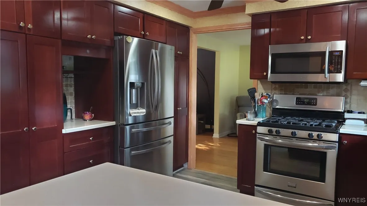 3504 Calvano Drive, Grand Island, New York 14072, Grand Island, New York 14072, 5 Bedrooms Bedrooms, 10 Rooms Rooms,3 BathroomsBathrooms,Residential,For Sale,3504 Calvano Drive, Grand Island, New York 14072,B1621279