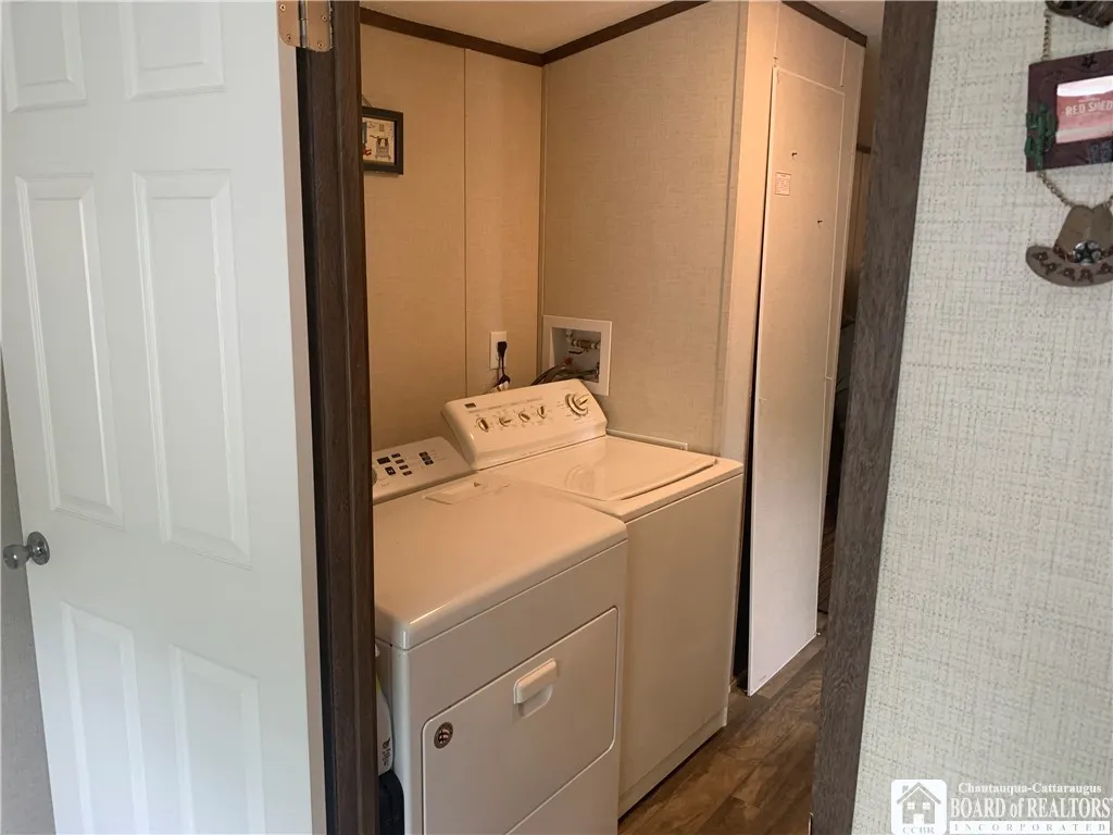 8 Lawndale Road, Chautauqua, New York 14757, Chautauqua, New York 14757, 2 Bedrooms Bedrooms, 6 Rooms Rooms,2 BathroomsBathrooms,Residential,For Sale,8 Lawndale Road, Chautauqua, New York 14757,R1621292