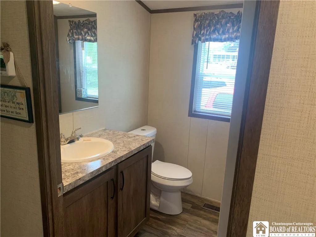 8 Lawndale Road, Chautauqua, New York 14757, Chautauqua, New York 14757, 2 Bedrooms Bedrooms, 6 Rooms Rooms,2 BathroomsBathrooms,Residential,For Sale,8 Lawndale Road, Chautauqua, New York 14757,R1621292