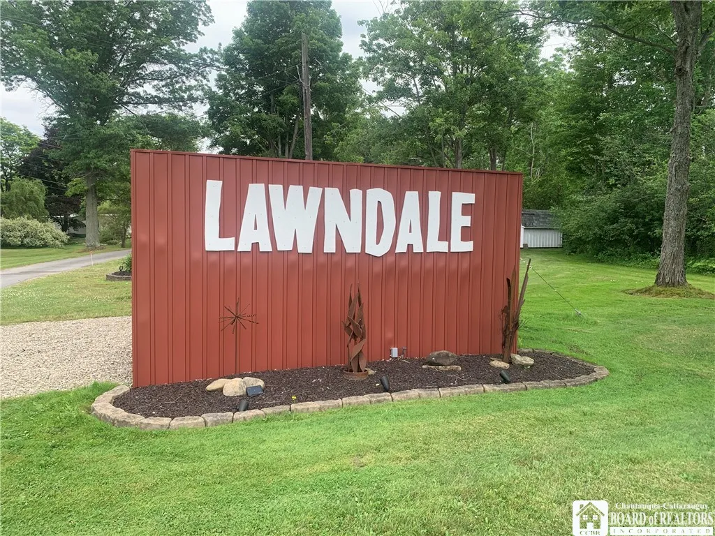 8 Lawndale Road, Chautauqua, New York 14757, Chautauqua, New York 14757, 2 Bedrooms Bedrooms, 6 Rooms Rooms,2 BathroomsBathrooms,Residential,For Sale,8 Lawndale Road, Chautauqua, New York 14757,R1621292