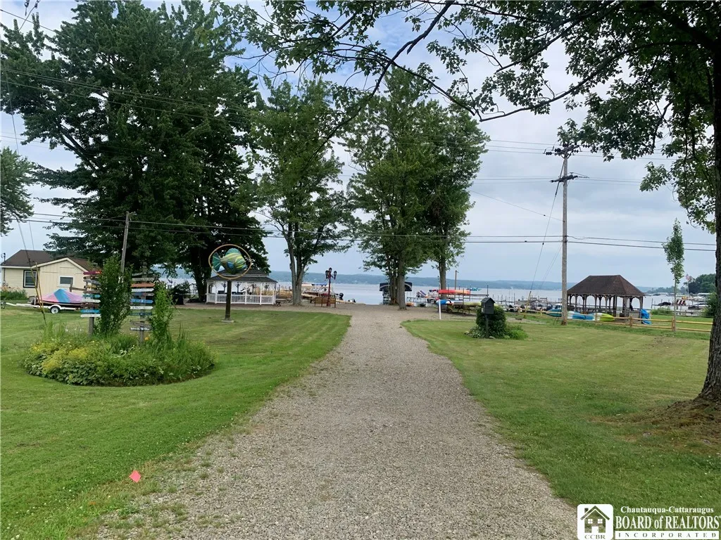 8 Lawndale Road, Chautauqua, New York 14757, Chautauqua, New York 14757, 2 Bedrooms Bedrooms, 6 Rooms Rooms,2 BathroomsBathrooms,Residential,For Sale,8 Lawndale Road, Chautauqua, New York 14757,R1621292