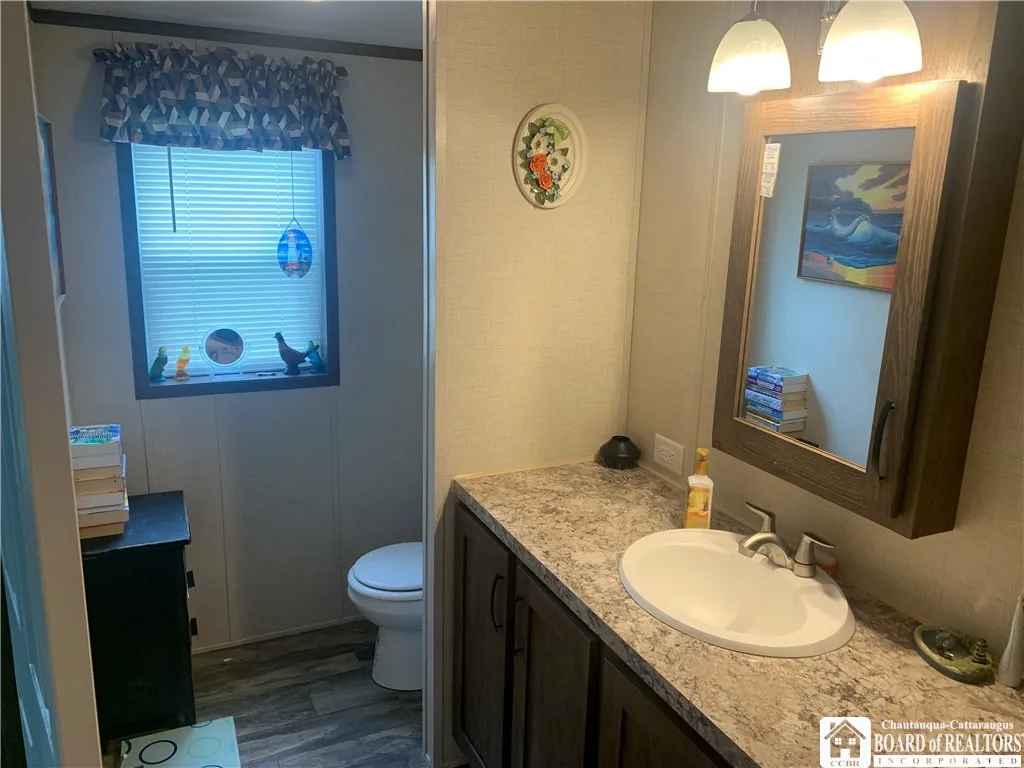 8 Lawndale Road, Chautauqua, New York 14757, Chautauqua, New York 14757, 2 Bedrooms Bedrooms, 6 Rooms Rooms,2 BathroomsBathrooms,Residential,For Sale,8 Lawndale Road, Chautauqua, New York 14757,R1621292