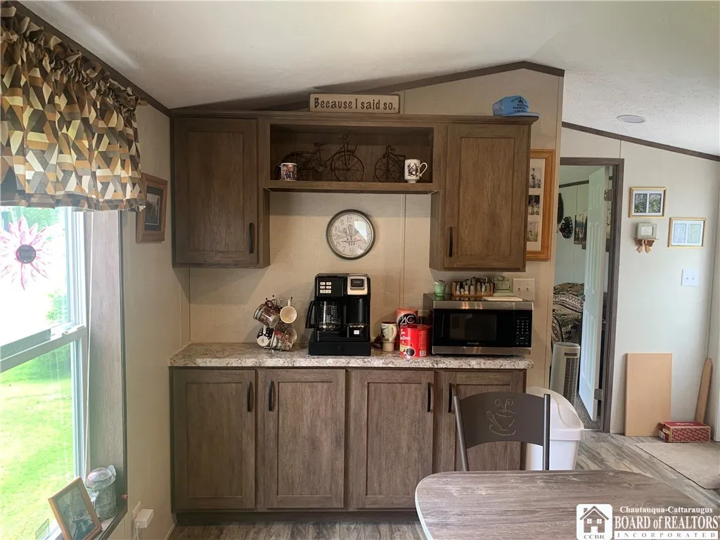 8 Lawndale Road, Chautauqua, New York 14757, Chautauqua, New York 14757, 2 Bedrooms Bedrooms, 6 Rooms Rooms,2 BathroomsBathrooms,Residential,For Sale,8 Lawndale Road, Chautauqua, New York 14757,R1621292