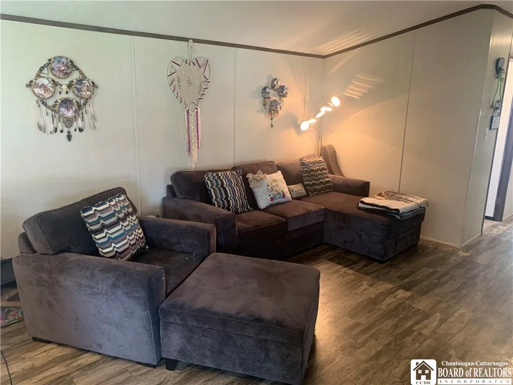 8 Lawndale Road, Chautauqua, New York 14757, Chautauqua, New York 14757, 2 Bedrooms Bedrooms, 6 Rooms Rooms,2 BathroomsBathrooms,Residential,For Sale,8 Lawndale Road, Chautauqua, New York 14757,R1621292