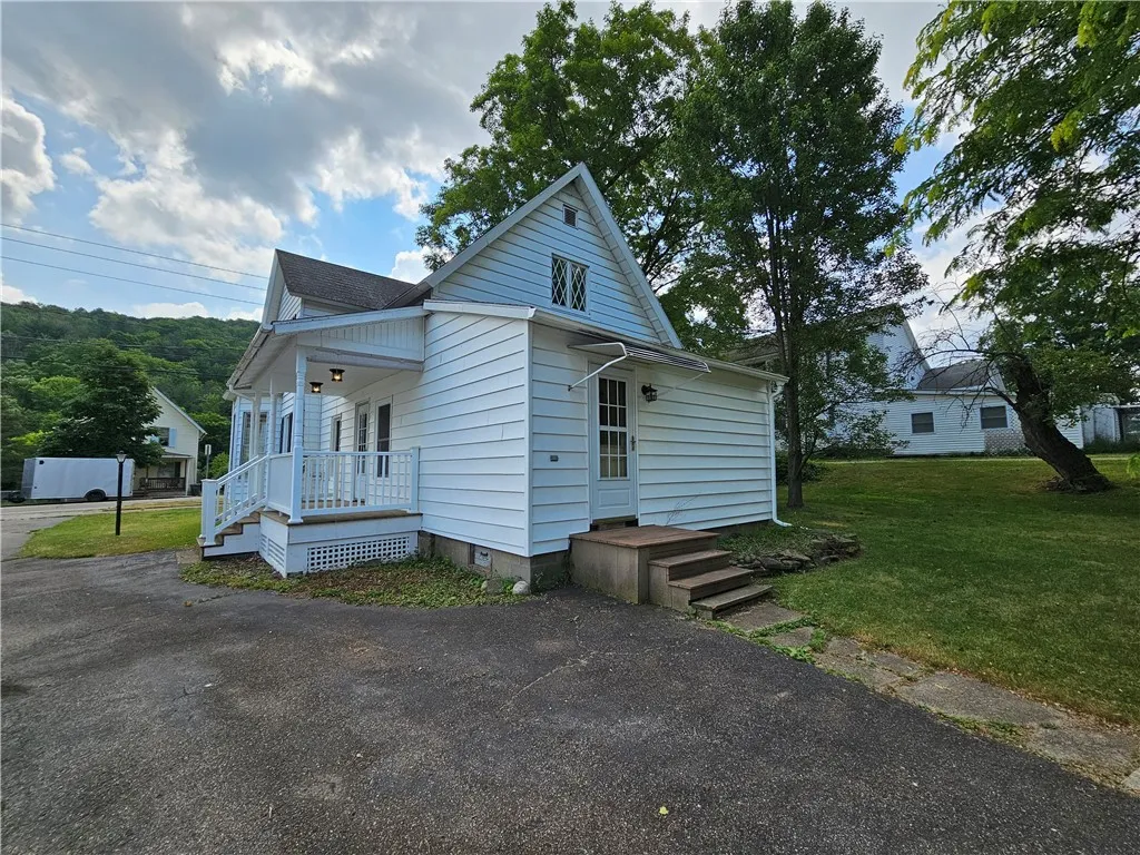 2675 State Route 248, Greenwood, New York 14839, Greenwood, New York 14839, 4 Bedrooms Bedrooms, 12 Rooms Rooms,2 BathroomsBathrooms,Residential,For Sale,2675 State Route 248, Greenwood, New York 14839,R1618447