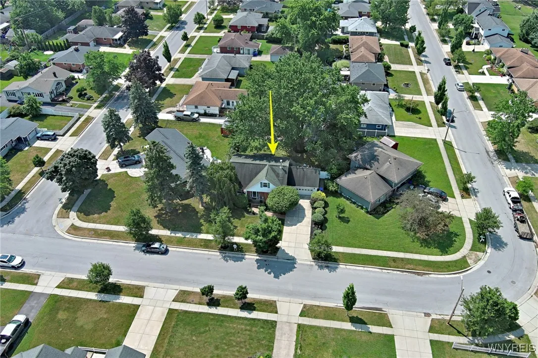 37 Woodmar Terrace, West Seneca, New York 14224, West Seneca, New York 14224, 4 Bedrooms Bedrooms, 8 Rooms Rooms,1 BathroomBathrooms,Residential,Closed,37 Woodmar Terrace, West Seneca, New York 14224,0,B1620021