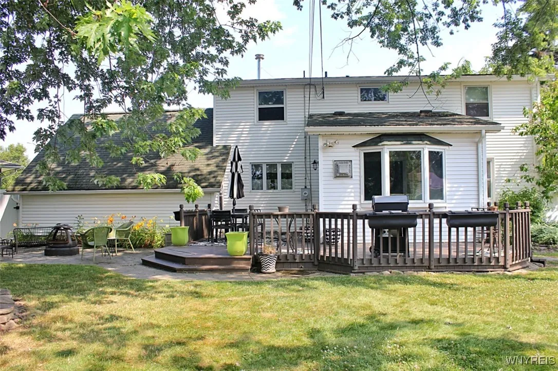 37 Woodmar Terrace, West Seneca, New York 14224, West Seneca, New York 14224, 4 Bedrooms Bedrooms, 8 Rooms Rooms,1 BathroomBathrooms,Residential,Closed,37 Woodmar Terrace, West Seneca, New York 14224,0,B1620021