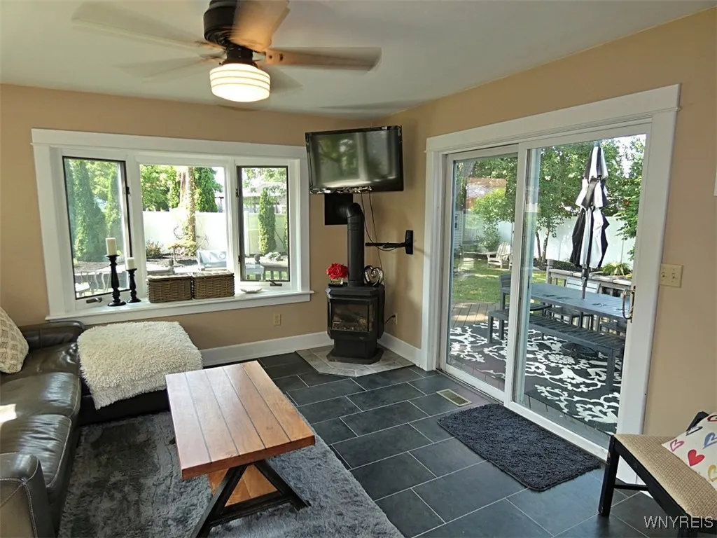 37 Woodmar Terrace, West Seneca, New York 14224, West Seneca, New York 14224, 4 Bedrooms Bedrooms, 8 Rooms Rooms,1 BathroomBathrooms,Residential,Closed,37 Woodmar Terrace, West Seneca, New York 14224,0,B1620021