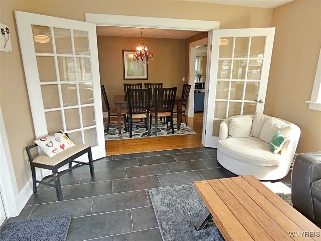 37 Woodmar Terrace, West Seneca, New York 14224, West Seneca, New York 14224, 4 Bedrooms Bedrooms, 8 Rooms Rooms,1 BathroomBathrooms,Residential,Closed,37 Woodmar Terrace, West Seneca, New York 14224,0,B1620021