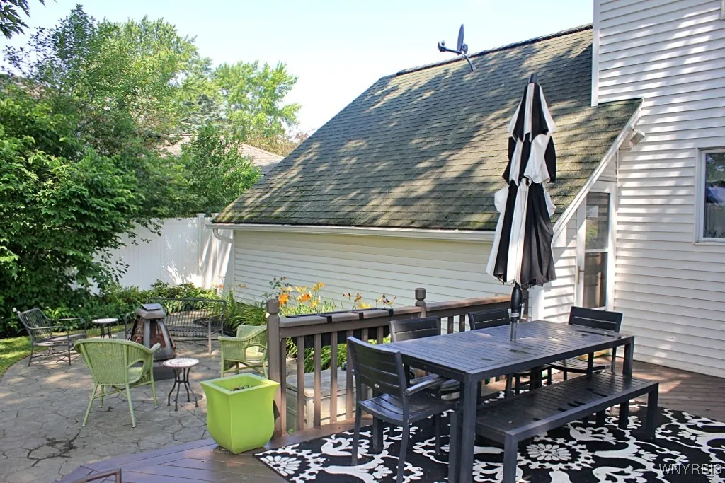 37 Woodmar Terrace, West Seneca, New York 14224, West Seneca, New York 14224, 4 Bedrooms Bedrooms, 8 Rooms Rooms,1 BathroomBathrooms,Residential,Closed,37 Woodmar Terrace, West Seneca, New York 14224,0,B1620021