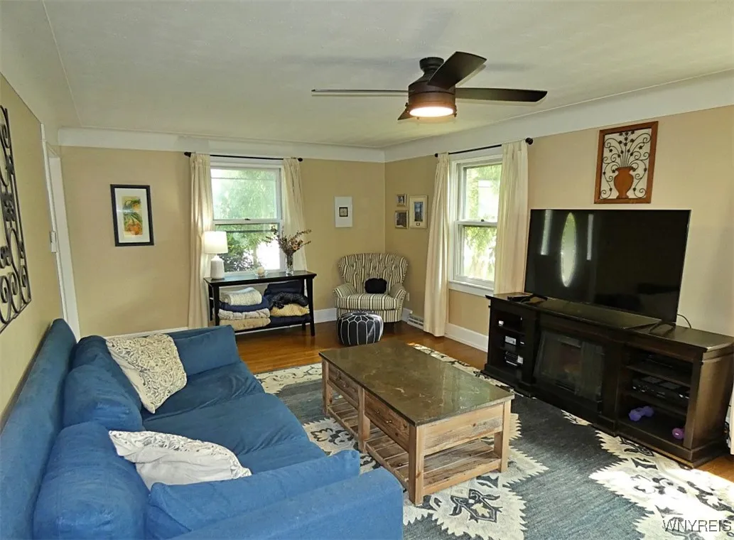 37 Woodmar Terrace, West Seneca, New York 14224, West Seneca, New York 14224, 4 Bedrooms Bedrooms, 8 Rooms Rooms,1 BathroomBathrooms,Residential,Closed,37 Woodmar Terrace, West Seneca, New York 14224,0,B1620021
