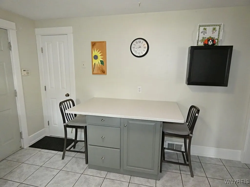 37 Woodmar Terrace, West Seneca, New York 14224, West Seneca, New York 14224, 4 Bedrooms Bedrooms, 8 Rooms Rooms,1 BathroomBathrooms,Residential,Closed,37 Woodmar Terrace, West Seneca, New York 14224,0,B1620021