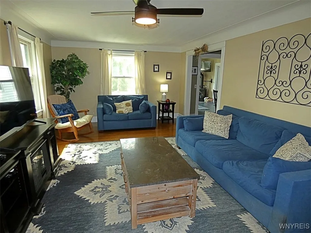 37 Woodmar Terrace, West Seneca, New York 14224, West Seneca, New York 14224, 4 Bedrooms Bedrooms, 8 Rooms Rooms,1 BathroomBathrooms,Residential,Closed,37 Woodmar Terrace, West Seneca, New York 14224,0,B1620021