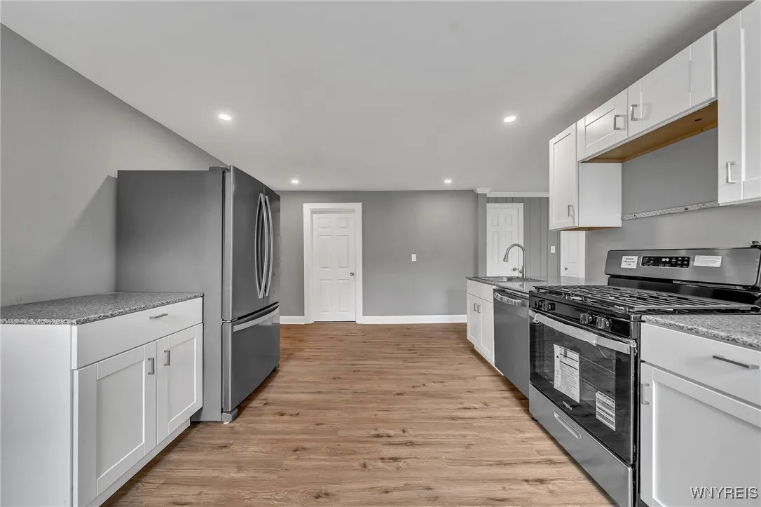 5592 Broadway Street, Lancaster, New York 14086, Lancaster, New York 14086, 5 Bedrooms Bedrooms, 8 Rooms Rooms,2 BathroomsBathrooms,Residential,For Sale,5592 Broadway Street, Lancaster, New York 14086,B1618988