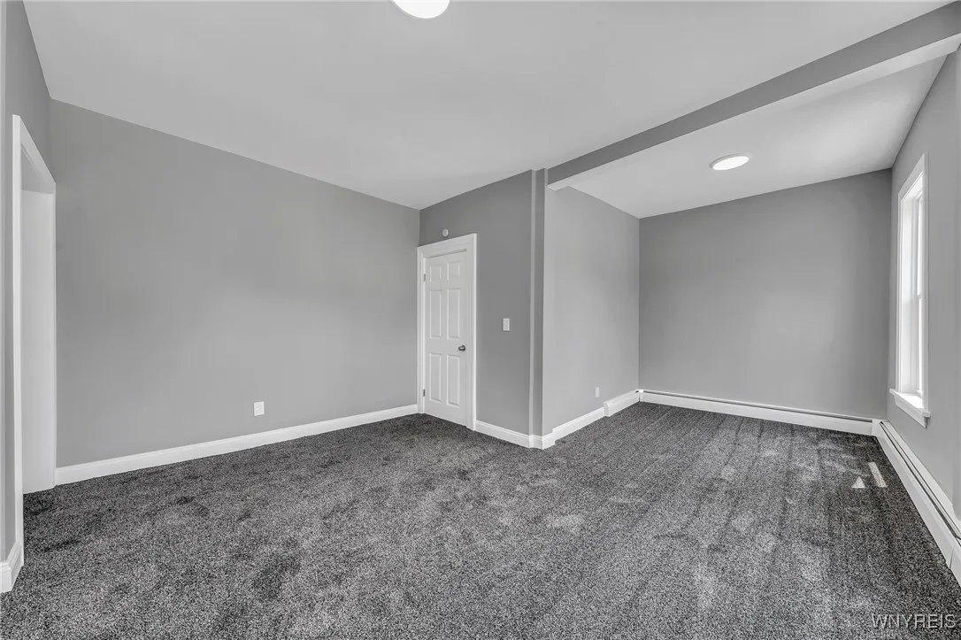 5592 Broadway Street, Lancaster, New York 14086, Lancaster, New York 14086, 5 Bedrooms Bedrooms, 8 Rooms Rooms,2 BathroomsBathrooms,Residential,For Sale,5592 Broadway Street, Lancaster, New York 14086,B1618988