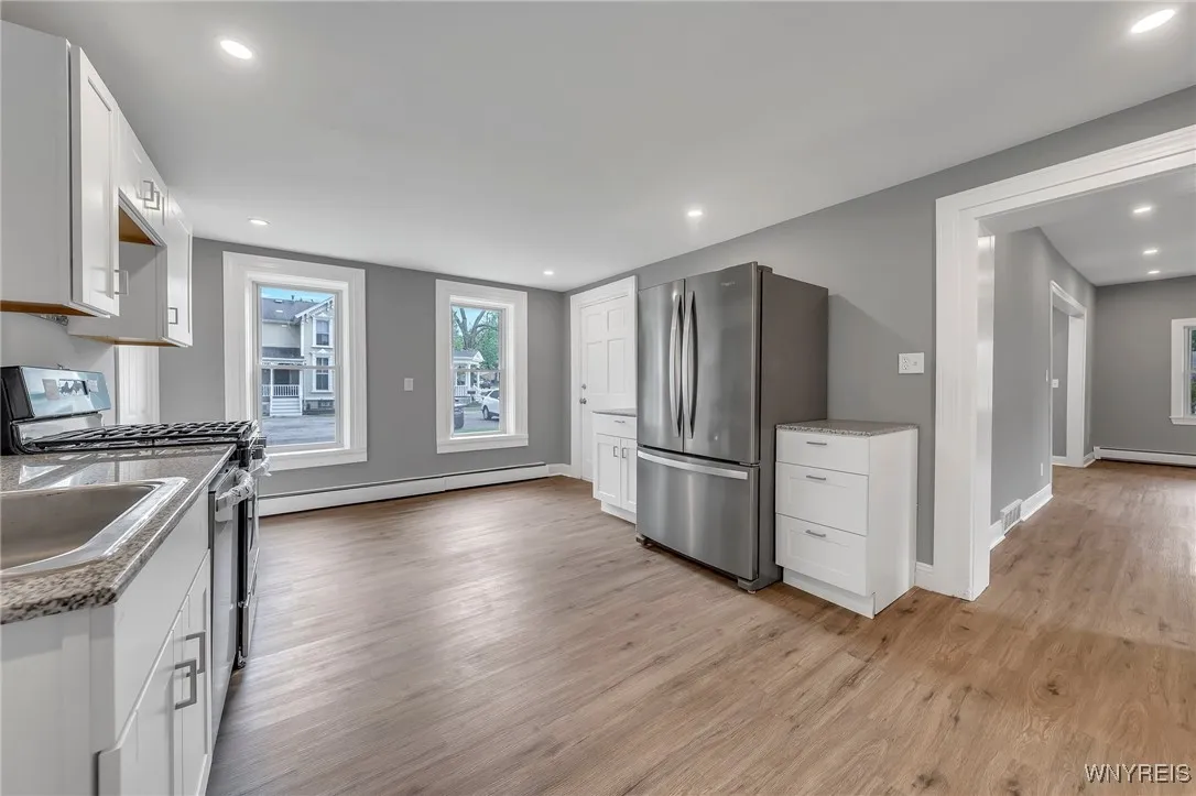 5592 Broadway Street, Lancaster, New York 14086, Lancaster, New York 14086, 5 Bedrooms Bedrooms, 8 Rooms Rooms,2 BathroomsBathrooms,Residential,For Sale,5592 Broadway Street, Lancaster, New York 14086,B1618988