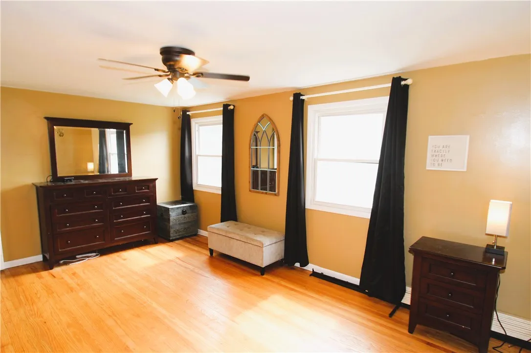 24 Lexington Parkway, Chili, New York 14624, Chili, New York 14624, 4 Bedrooms Bedrooms, 8 Rooms Rooms,1 BathroomBathrooms,Residential,For Sale,24 Lexington Parkway, Chili, New York 14624,R1621771